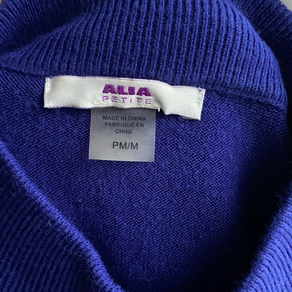 Alia Mock Neck Sweater - Picture 4 of 4